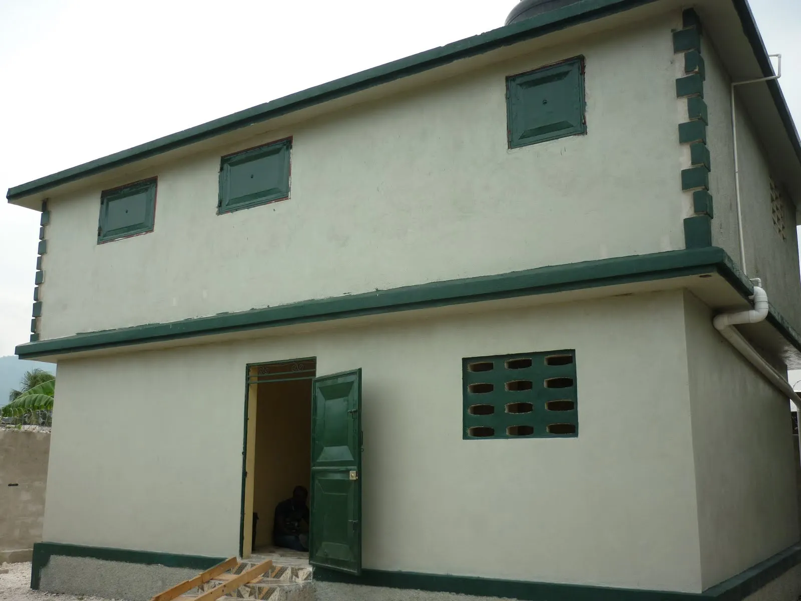 The HTHH clinic